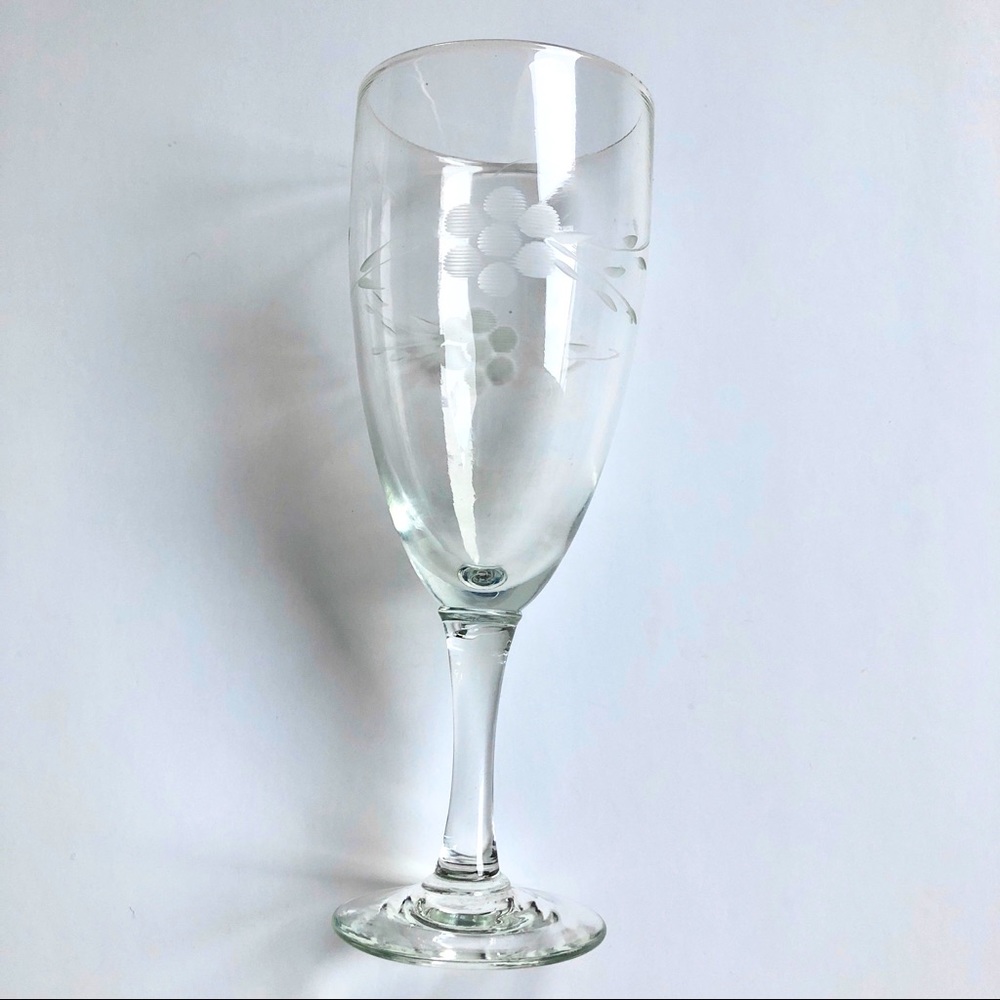 Vintage Champagne Flute Glass Etched Clear Glass 5 1/2” Tall